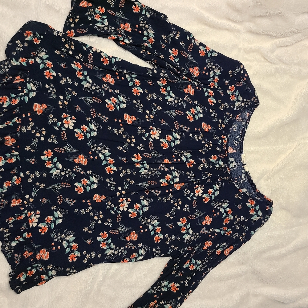 Gap floral top